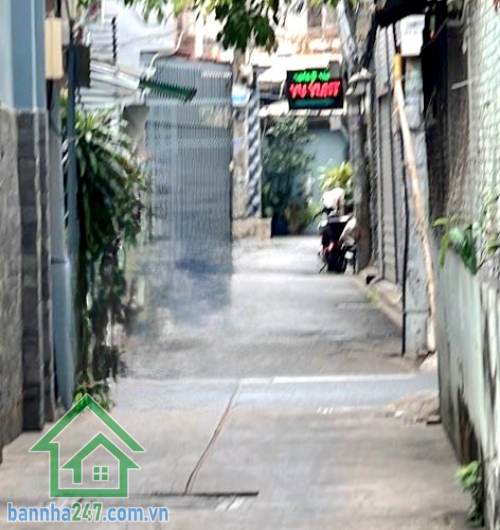 CHỈ 11,5 TỶ - BÁN NHÀ HẺM XE HƠI - NGUYỄN HỒNG ĐÀO – P.14, TÂN BÌNH - DT: 66M2 - (4 x 16.5)m - 4 TẦNG - 4 PN, 5 WC  Vị trí đẹp, sát mặt tiền, hẻm xe hơi vào tận cửa