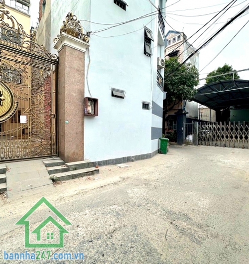 CHỈ 4,6 TỶ/LÔ – ĐẤT MTKD – 4 × 16.5M – 2 LÔ LIỀN KỀ  Quỹ đất đẹp – mặt tiền kinh doanh – xây gì cũng sinh lời! Diện tích: 4 × 16.5m/lô Hiện trạng: Đất trống.