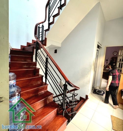 CHỈ 11 TỶ TL – MẶT TIỀN KINH DOANH ĐỈNH – LÔ GÓC SIÊU HIẾM – ĐƯỜNG 10M CÓ LỀ – 72M² – 3 TẦNG - 4PN – 3WC Vị trí cực đẹp – chỉ 5 phút tới AEON Tân Phú DT: 72M²