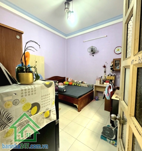 CHỈ 11 TỶ TL – MẶT TIỀN KINH DOANH ĐỈNH – LÔ GÓC SIÊU HIẾM – ĐƯỜNG 10M CÓ LỀ – 72M² – 3 TẦNG - 4PN – 3WC Vị trí cực đẹp – chỉ 5 phút tới AEON Tân Phú DT: 72M²