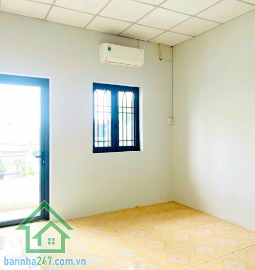 CHỈ 7,29 TỶ – HXH 5M - CÁCH MT LŨY BÁN BÍCH 150M – 76M² – SẴN DÒNG TIỀN 10TR/THÁNG Diện tích đẹp – hẻm xe hơi thông – đầu tư hay ở đều quá ổn! Diện tích: (3.95 x 20)