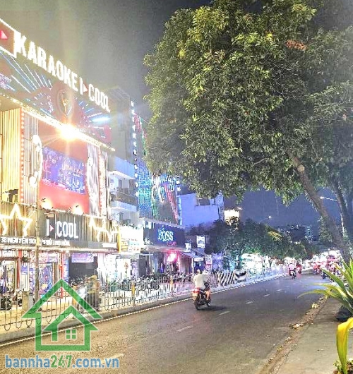 CHỈ 3,88 TỶ - SIÊU PHẨM - DT: 26M² - 2 TẦNG - HẺM XE HƠI 5M - NGUYỄN SƠN - THOẠI NGỌC HẦU 