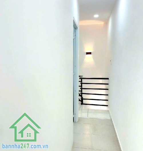 CHỈ 3,88 TỶ - SIÊU PHẨM - DT: 26M² - 2 TẦNG - HẺM XE HƠI 5M - NGUYỄN SƠN - THOẠI NGỌC HẦU 