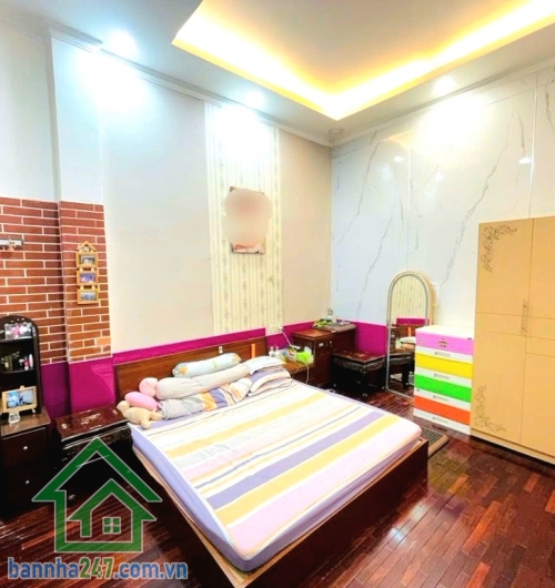 VỚI 44.5 TỶ - SIÊU PHẨM BIỆT THỰ LÔ GÓC (K300) VIP TÂN BÌNH - DT: 263/245 M² (10.5 x 25) 3 TẦNG - 7 PN, 5 WC Đẳng cấp – Riêng tư – Giá trị bền vững theo thời gian. Mob 0933144037