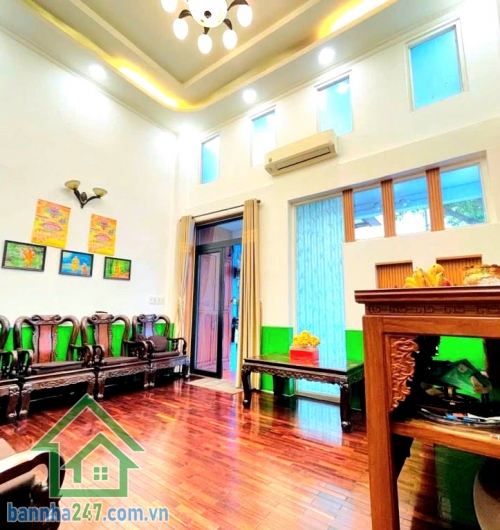 VỚI 44.5 TỶ - SIÊU PHẨM BIỆT THỰ LÔ GÓC (K300) VIP TÂN BÌNH - DT: 263/245 M² (10.5 x 25) 3 TẦNG - 7 PN, 5 WC Đẳng cấp – Riêng tư – Giá trị bền vững theo thời gian. Mob 0933144037