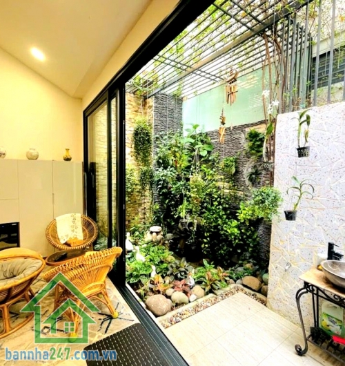 VỚI 44.5 TỶ - SIÊU PHẨM BIỆT THỰ LÔ GÓC (K300) VIP TÂN BÌNH - DT: 263/245 M² (10.5 x 25) 3 TẦNG - 7 PN, 5 WC Đẳng cấp – Riêng tư – Giá trị bền vững theo thời gian. Mob 0933144037