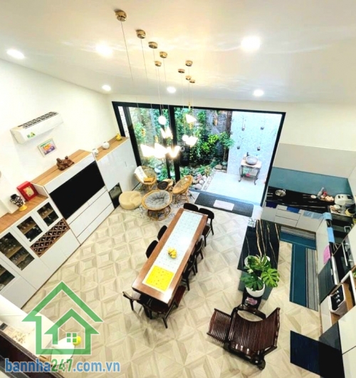 VỚI 44.5 TỶ - SIÊU PHẨM BIỆT THỰ LÔ GÓC (K300) VIP TÂN BÌNH - DT: 263/245 M² (10.5 x 25) 3 TẦNG - 7 PN, 5 WC Đẳng cấp – Riêng tư – Giá trị bền vững theo thời gian. Mob 0933144037