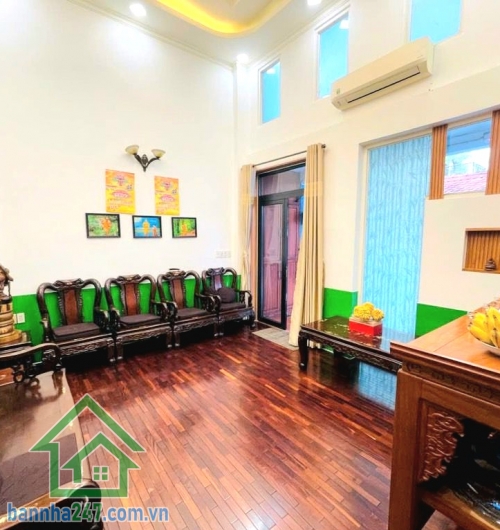 VỚI 44.5 TỶ - SIÊU PHẨM BIỆT THỰ LÔ GÓC (K300) VIP TÂN BÌNH - DT: 263/245 M² (10.5 x 25) 3 TẦNG - 7 PN, 5 WC Đẳng cấp – Riêng tư – Giá trị bền vững theo thời gian. Mob 0933144037