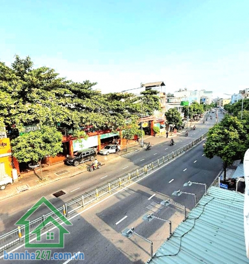 CHỈ 5,95 TỶ – MẶT TIỀN LŨY BÁN BÍCH – TÂN PHÚ – 3 TẦNG - 2 PN - 2 WC   Căn nhà mặt tiền kinh doanh – giá tốt hiếm có trên trục đường sầm uất!   Mob 0933144037