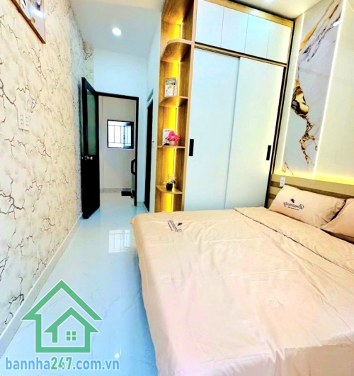 CHỈ 4,87 TỶ (TL) – CMT8, QUẬN 3 – 4 TẦNG – FULL NỘI THẤT XỊN - 2PN – 3WC Căn nhà nhỏ xinh giữa trung tâm – tiện ở, cực dễ cho thuê! Diện tích: 18m² (3 × 6m)  Mob 0933144037