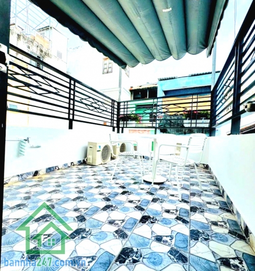 CHỈ 4,87 TỶ (TL) – CMT8, QUẬN 3 – 4 TẦNG – FULL NỘI THẤT XỊN - 2PN – 3WC Căn nhà nhỏ xinh giữa trung tâm – tiện ở, cực dễ cho thuê! Diện tích: 18m² (3 × 6m)  Mob 0933144037