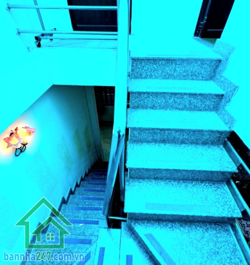 5,5 TỶ (TL) – HÀNG HIẾM TÂN BÌNH – Ô TÔ TỚI CỬA – NỞ HẬU 6M - 2PN - 2WC   Căn nhà nhỏ nhưng “cực có giá trị” – vị trí đẹp, nở hậu tài lộc, vừa ở vừa kinh doanh - Mob 0933144037