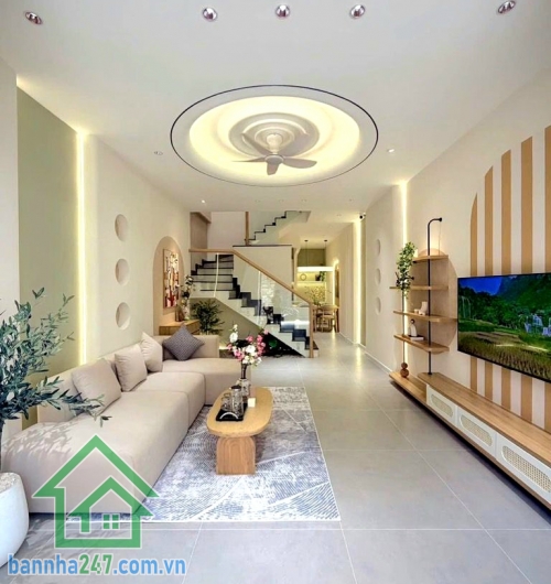 CHỈ 6,45 TỶ - PHẠM VĂN CHIÊU - GÒ VẤP -  NHÀ MỚI XÂY - FULL NỘI THẤT - DỌN VÀO Ở NGAY - DT: 52M² (4 x 13) 2 TẦNG - 2PN - 2WC (CÓ THỂ THÊM PN) Căn nhà thiết kế hiện đại, tối ưu công năng, phù hợp khách mua ở thực hoặc đầu tư giữ tài sản. Mob 0933144037