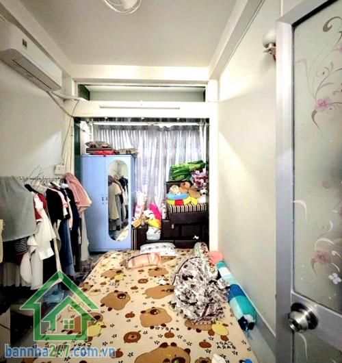 CHỈ 4,38 TỶ – 3 TẦNG – GẦN PHỐ ẨM THỰC HỒ THỊ KỶ – 3PN – 2WC - DÒNG TIỀN 120TR/NĂM Căn nhà nhỏ xinh – trung tâm Quận 10 – vừa ở vừa có thu nhập ổn định! 