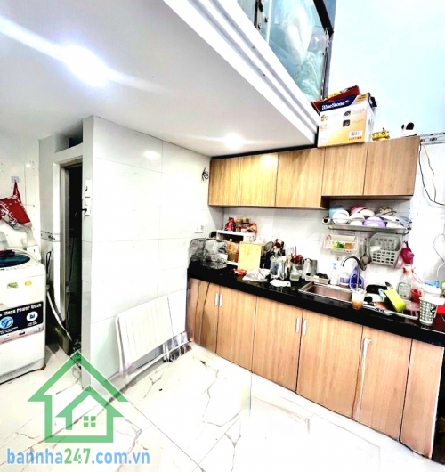 CHỈ 2,85 TỶ HXH THÔNG – NHÀ ĐẸP FULL NỘI THẤT – HXH HOÀNG XUÂN NHỊ – TRUNG TÂM TÂN PHÚ - GẦN NHÀ THỜ GIÁO XỨ PHÚ HÒA - 2PN - 2WC Gần Nhà Thờ Phú Hòa – sát THPT Trương Vĩnh Ký – gần Big C Trường Chinh - DT: 16M² (4 x 4) – 3 TẦNG – 2PN – 2WC