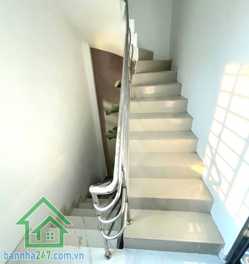 CHỈ 4,48 TỶ – HXH THÔNG - BÌNH TRỊ ĐÔNG GẦN AEON Mall Bình Tân – 4 TẦNG BTCT – NHÀ MỚI Ở NGAY - 3PN – 3WC Giá mềm – nhà mới – vị trí kết nối cực tiện!