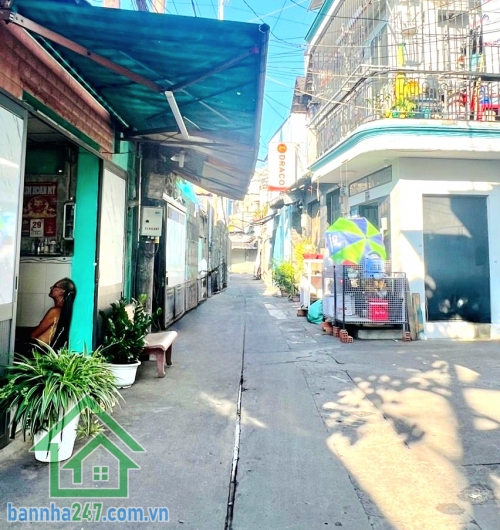 CHỈ 2.680 TỶ TL – HẺM Ô TÔ 4M – 3 TẦNG – GIÁP TÂN BÌNH & Q11 - GẦN SÁT NHÀ THỜ PHÚ BÌNH - DTSD: 42.1m² - 2PN - 2WC Ngay Âu Cơ – Trịnh Đình Trọng – gần nhà thờ Phú Bình