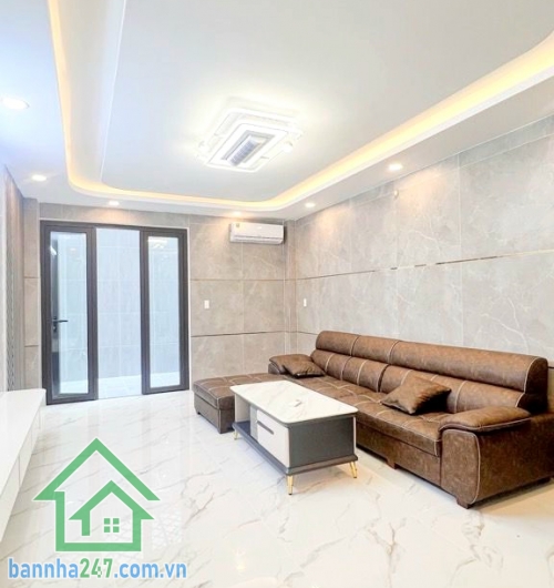 CHỈ 8,9 TỶ – SIÊU PHẨM 5 TẦNG CÓ THANG MÁY – GẦN TÔ HIỆU, ĐẦM SEN - HẺM 5M Ô TÔ NGỦ TRONG NHÀ – 66,4M² – 5PN 5WC Diện tích: 3.6/3.91 x 17.86m – 66,4m² Kết cấu: 1 trệt + 1 lửng + 3 lầu – đúc BTCT kiên cố. Công năng: 5PN – 5WC, 2 phòng khách, bếp, phòng thờ