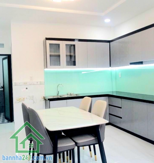 CHỈ 3,98 TỶ - NHÀ ĐẸP – LÊ VĂN KHƯƠNG – NGAY CHỢ THIẾC – DT: 51m² (4,2 x 13) 2 TẦNG - 3PN - 2WC SHR Phường Hiệp Thành – Quận 12 Chỉ vài bước chân ra chợ Thiếc