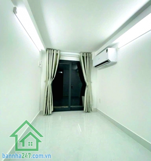 CHỈ 2,45 TỶ – NHÀ MỚI 3 TẦNG FULL NỘI THẤT – HẺM XE HƠI – TRUNG TÂM TÂN PHÚ - 2PN – 2WC Vị trí đẹp ngay khu Nhà Thờ Phú Hòa – Lê Ngã – P. Tân Phú Giáp Quận 11