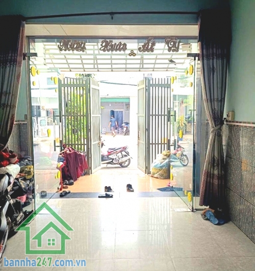 CHỈ 9,6 TỶ - MTKD ĐƯỜNG 12M CÓ LỀ – NGAY LŨY BÁN BÍCH – GIÁP BÀU CÁT - DT: 61M² - 3 TẦNG BTCT - 4PN – 3WC Đường lớn – kinh doanh đỉnh – ở hay đầu tư đều quá hợp.