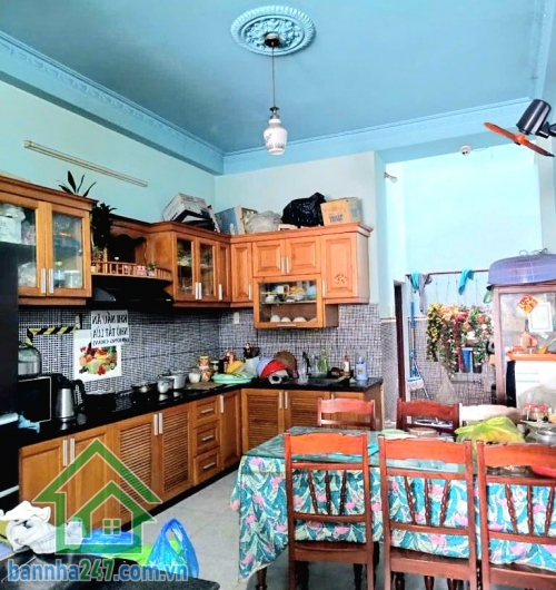 CHỈ 9,6 TỶ - MTKD ĐƯỜNG 12M CÓ LỀ – NGAY LŨY BÁN BÍCH – GIÁP BÀU CÁT - DT: 61M² - 3 TẦNG BTCT - 4PN – 3WC Đường lớn – kinh doanh đỉnh – ở hay đầu tư đều quá hợp.