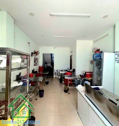 MẶT TIỀN THOẠI NGỌC HẦU – KINH DOANH ĐỈNH – DT: 4 × 17.5m (70m²) - 2 TẦNG BTCT - CHỈ 7,2 TỶ Căn nhà “mặt tiền hiếm” – vừa ở vừa kinh doanh cực tốt, vị trí trung tâm, sầm uất  - Mob 0933144037 