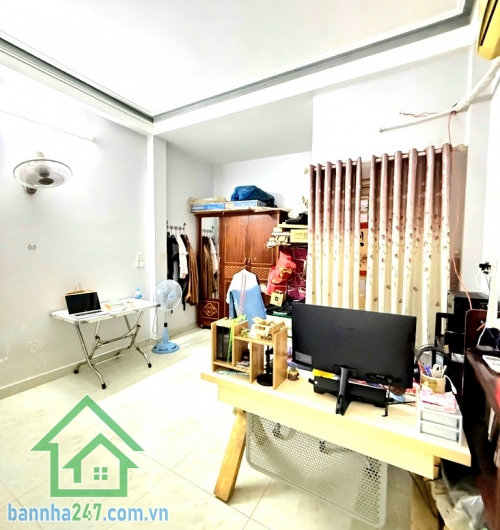 CHỈ 5,99 TỶ – HẺM NHỰA 7M – NGAY HƯƠNG LỘ 2 – GIÁP TÂN PHÚ – 4 TẦNG KIÊN CỐ - 4 PN - 3 WC