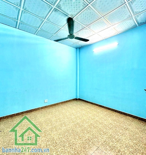 CHỈ 7,5 TỶ – HẺM NHỰA 5M – Ô TÔ NGỦ TRONG NHÀ – KHU VIP TÂN SƠN NHÌ – 60M²