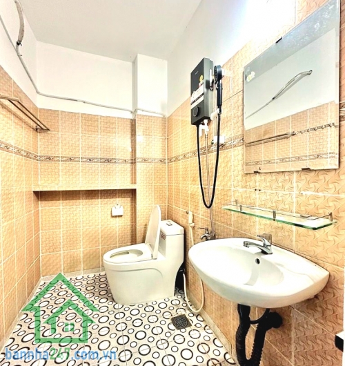CHỈ 7,5 TỶ – HẺM NHỰA 5M – Ô TÔ NGỦ TRONG NHÀ – KHU VIP TÂN SƠN NHÌ – 60M²