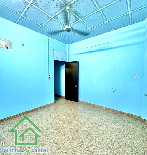 CHỈ 7,5 TỶ – HẺM NHỰA 5M – Ô TÔ NGỦ TRONG NHÀ – KHU VIP TÂN SƠN NHÌ – 60M²