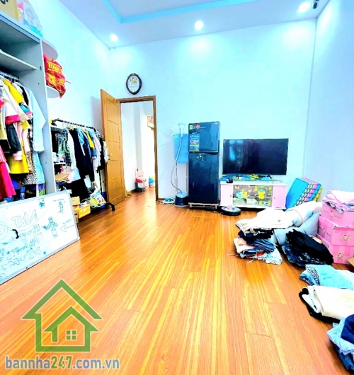 SIÊU PHẨM - Ô TÔ NGỦ TRONG NHÀ TÔ HIỆU GẦN ĐẦM SEN – TÂN PHÚ – 68M² – NHÀ ĐẸP Ở NGAY – CHỈ 7,1 TỶ -  Căn nhà “đáng sống” ngay khu Đầm Sen – vừa yên tĩnh, vừa tiện ích bủa vây! Diện tích: 68m² – rộng rãi, thoáng mát