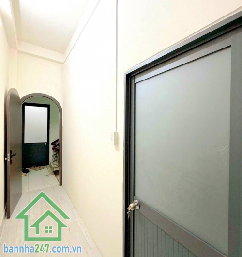 CHỈ 13 TỶ – TRUNG TÂM TÂN BÌNH – HXH VÀO NHÀ – SÁT CÔNG VIÊN LÊ THỊ RIÊNG - DT: 65M² (4 x 16)m - 5PN - 5WC
