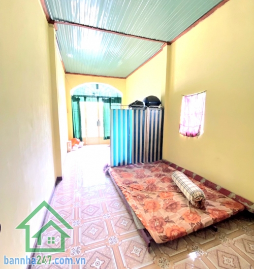 CHỈ 5,3 TỶ – MTKD THOẠI NGỌC HẦU – THẠCH LAM – SỔ NỞ HẬU ĐẸP - 2 TẦNG. DT: 54m² - CHÍNH CHỦ 30 NĂM.  Nhà 1 trệt 1 lầu, hiện trạng cũ – xác định bán đất, tiện xây mới.