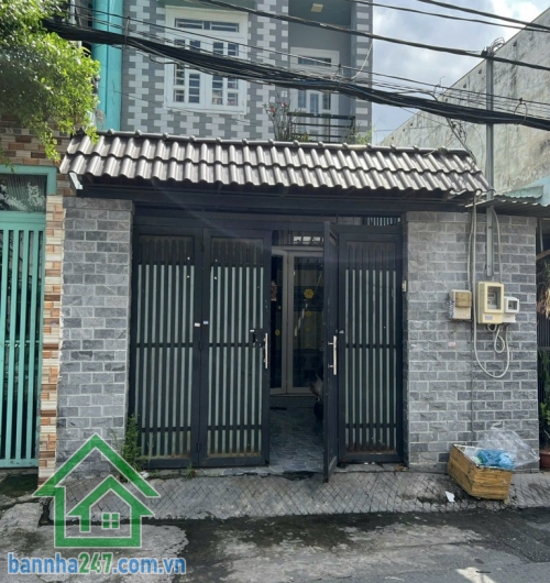 MẶT TIỀN KINH DOANH – GẦN NGÃ TƯ BỐN XÃ – 6,95 TỶ Diện tích: 4,1 x 21m – 86m² – Sổ hồng riêng Kết cấu: 1 trệt 1 lầu, 3PN (có PN trệt), 2WC, phòng thờ, sân sau rộng.