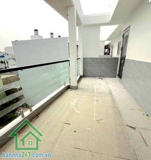 NHỈNH 6 TỶ – NHÀ 5 TẦNG MỚI XÂY - DT: 50M² – GIÁP KHU TÊN LỬA - 4PN – 5W • DT: 6.25 x 9m – 50m² • 5 tầng: trệt – lửng – 2 lầu – sân thượng • 4PN – 5WC (WC riêng khép kín)