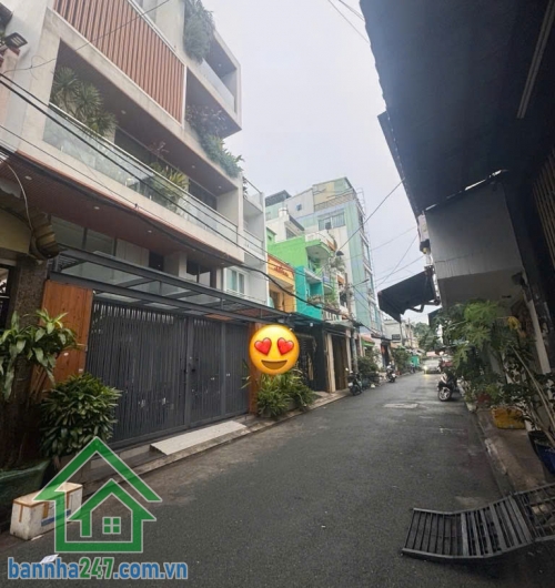 GIÁ 12,5 TỶ TL – NHÀ 3 TẦNG THẠCH LAM – Ô TÔ NGỦ TRONG NHÀ – 77M² – 5PN – CHÍNH CHỦ 1 ĐỜI 
