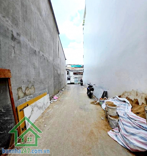 NHỈNH 4 TỶ - ĐẤT THỔ CƯ PHÂN LÔ – HẺM Ô TÔ  