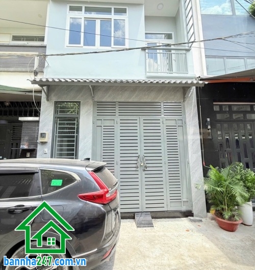 CHỈ 6.05 TỶ - SIÊU PHẨM NHÀ MỚI – HẺM XE HƠI 6M – TRUNG TÂM TÂN PHÚ – Ở NGAY Căn nhà quá lý tưởng cho gia đình nhỏ: 1 trệt 1 lầu – 2PN – 2WC- Nhà mới, sạch sẽ, chỉ xách va ly vào ở. 